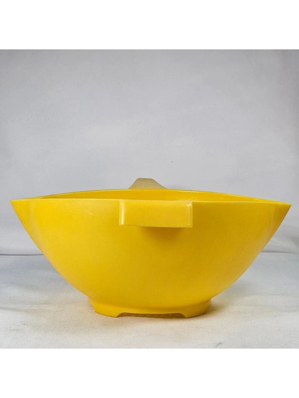 Vintage Tupperware Yellow Colander Strainer Long Handle 13.5 Inch 152-4 Retro